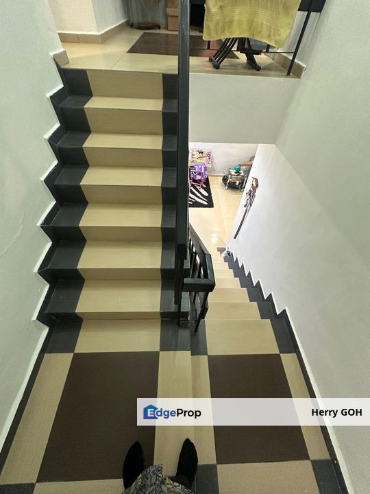 Taman Universiti Skudai Double Storey Terrace | 4+3 | 1300 sqft, Johor, Skudai