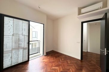 Avira Garden Terraces @ Medini