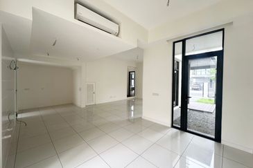 Avira Garden Terraces @ Medini