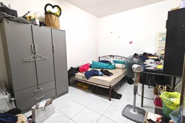 Lily & Jasmine Apartment