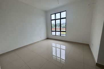 The Straits View Residences