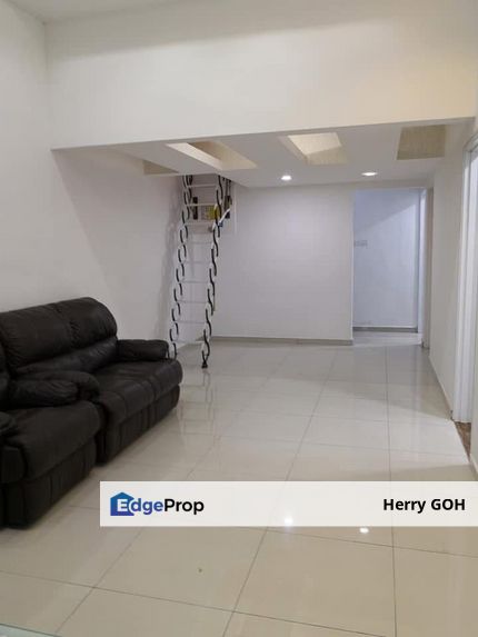 Taman Molek Jalan Molek 2 1.5 Storey Terrace House Fully Renovated Unblock View 3R2B, Johor, Johor Bahru