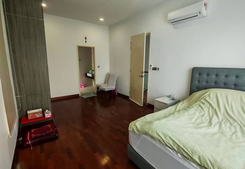 The Canal Garden North, Horizon Hills