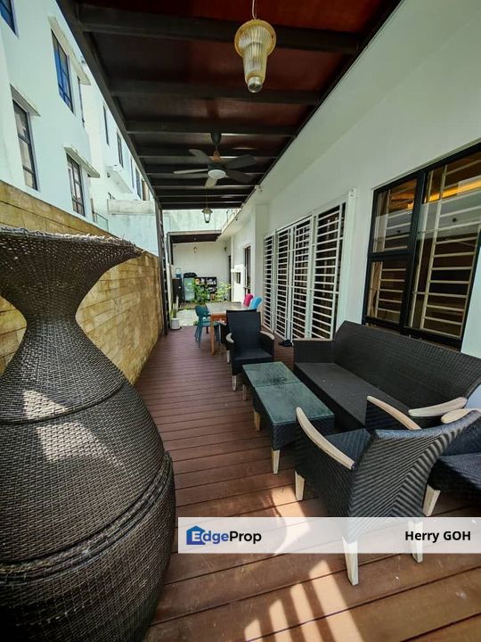 Horizon Hills The Canal Garden South 3 Storey Cluster House Fully Furnished Luxury Renovated, Johor, 