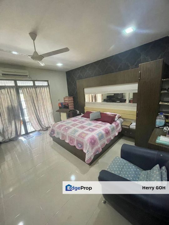 Dato Onn Double Storey Terrace 24x70, Johor, Johor Bahru