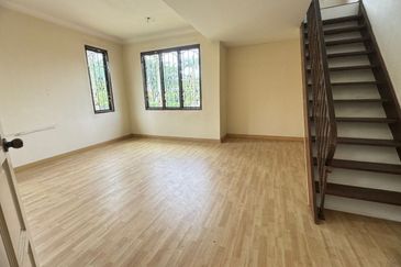 Taman Austin Perdana