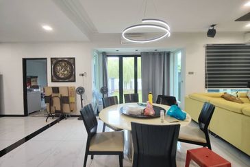 Taman Austin Perdana