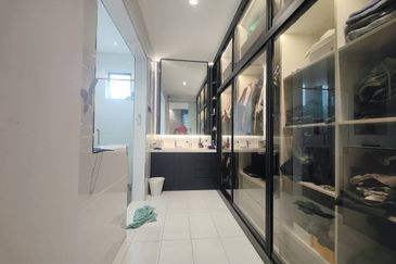 Taman Austin Perdana