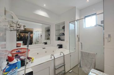 Taman Austin Perdana