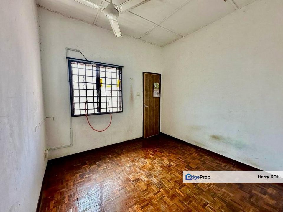 For Sale Kulai Indahpura Double Storey Terrace House | 4R3B | 22×70ft | Original unit | G&G, Johor, Kulai