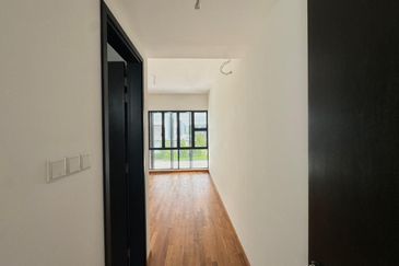 Isola Villa @ Senibong Cove