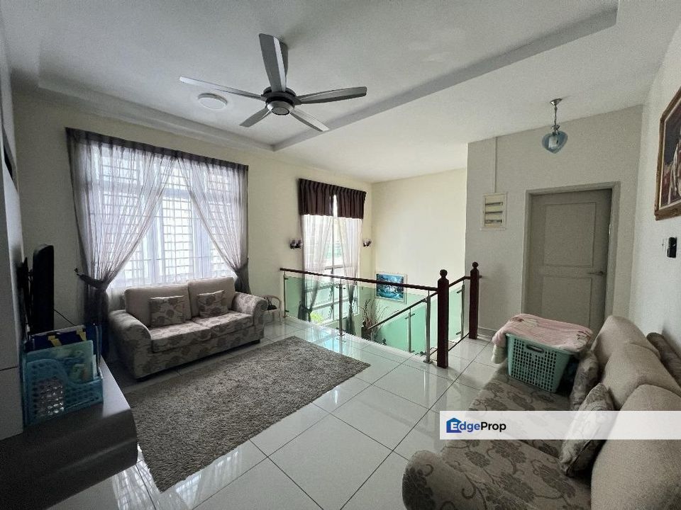 Taman Gaya Ulu Tiram Double Storey Link Bungalow Fully Extended, Johor, Ulu Tiram
