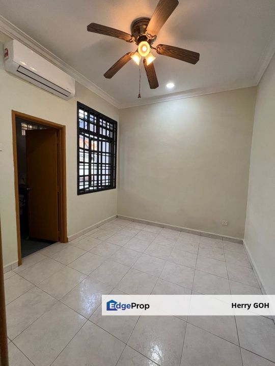 Tampoi Indah Double Storey Terrace House 22x70ft 4R3B, Unblock View, Renovated, G&G, Johor, Tampoi