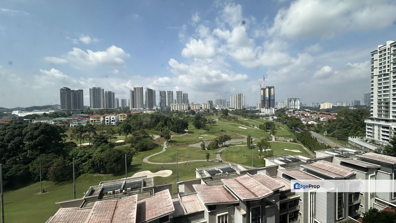 Corner Facing Golf Course  Vista Komanwel Tower c, Kuala Lumpur, Bukit Jalil