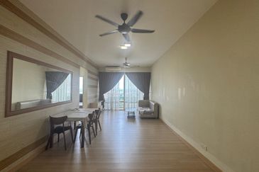 Dedaun Hijau (Greenfield Regency)