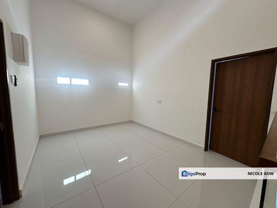 pelangi indah, Johor, Ulu Tiram