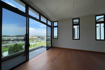 Winter Pavilion @ Taman Nusa Sentral