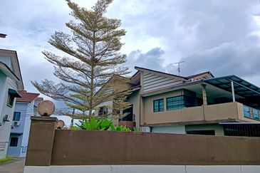 Acacia @ Bandar Putra