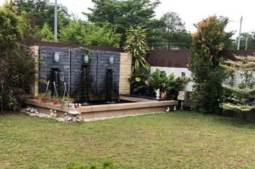 Acacia @ Bandar Putra