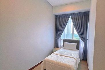 Puteri Cove Residences