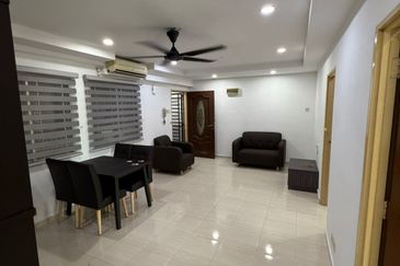 Bangunan Duta Impian (The Embassy Suites)