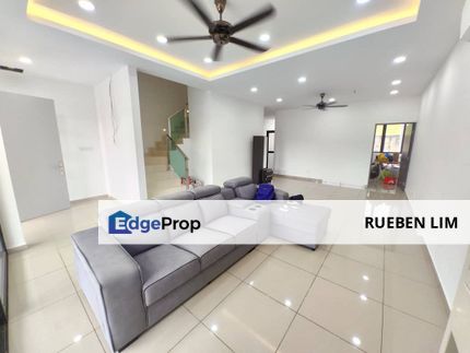 3 Storey Terrace Citrine Residenz Bandar Seri Alam For Rent – Renovated Unit, Facing Pond, Johor, Masai