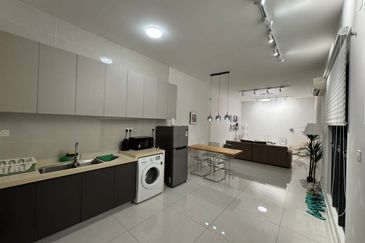 Royal Strand @ Country Garden Danga Bay