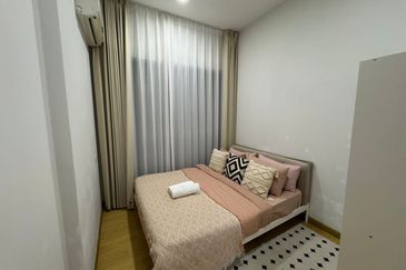 Royal Strand @ Country Garden Danga Bay