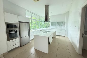 The Straits View Residences