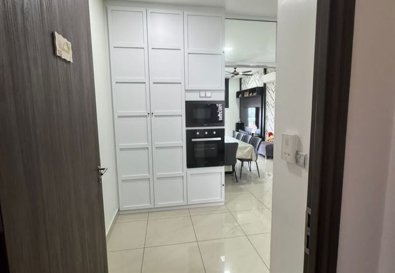 SKS Habitat Apartment, Larkin
