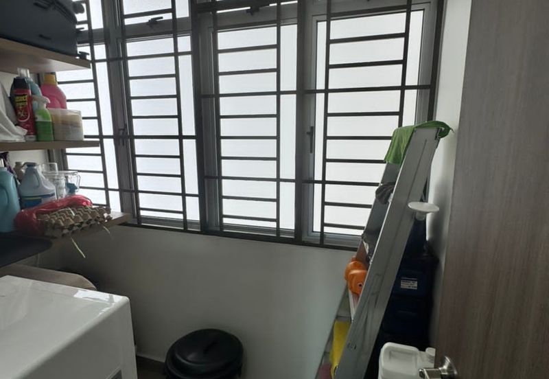 SKS Habitat Apartment, Larkin