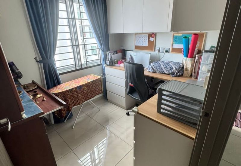 SKS Habitat Apartment, Larkin