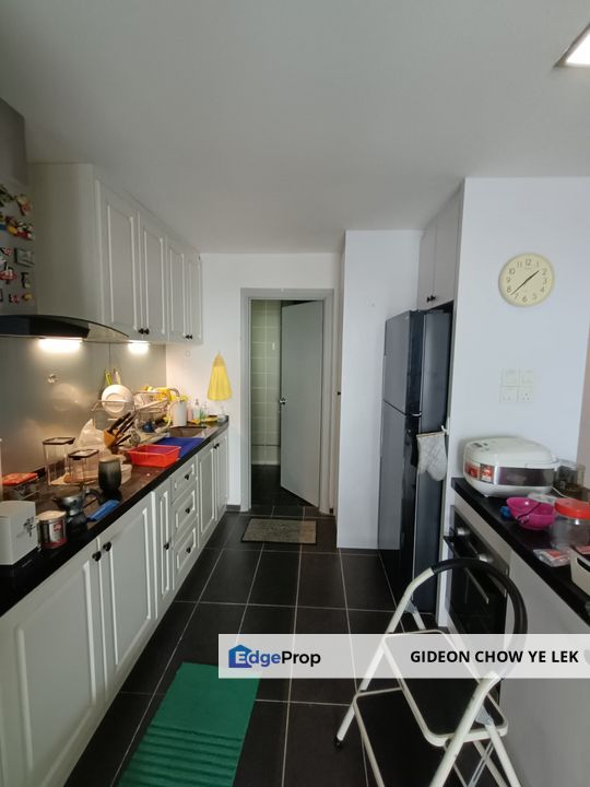 Amcorp Serviced Suites [20% BELOW MARKET]  3 minutes walking distance to LRT Taman Jaya, near Pacific Paramount Miho, Selangor, Petaling Jaya