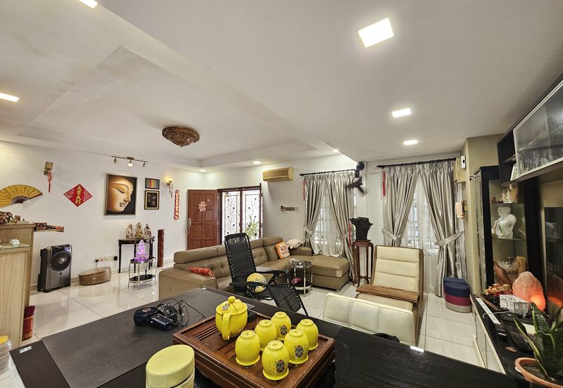 SL7, Bandar Sungai Long