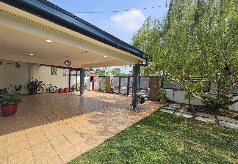 SL7, Bandar Sungai Long