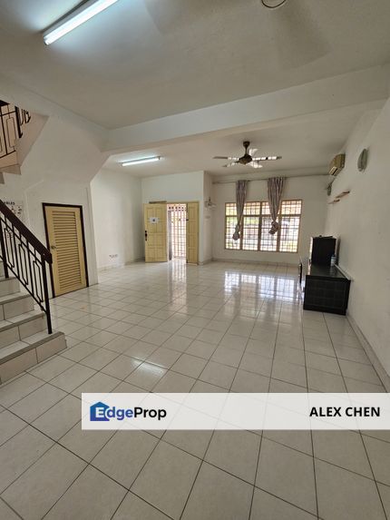 Taman Pelangi Semenyih House for Sale, 2 Storey Renovated and Extended, Selangor, Semenyih