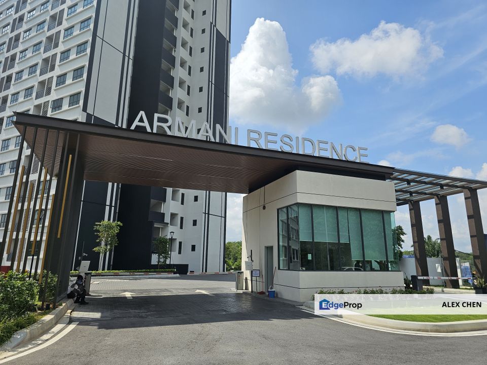 Armani Residence Sg Long, Room for Rent, Fully Furnished Standalone Master Bedroom with 1 Car Park, Selangor, Kajang