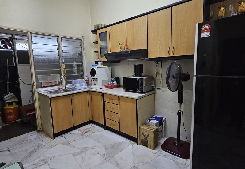 SL 6, Bandar Sungai Long