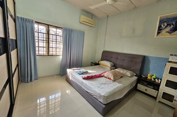 SL 6, Bandar Sungai Long