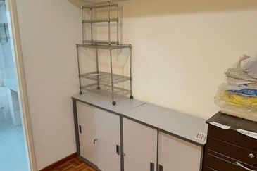 SL 4, Bandar Sungai Long