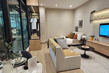 Subang Jaya New Launch, Multipurpose Commercial Suite @ below RM235k