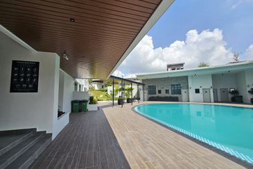 Sungai Long Condo for Sale, Armani Residence, 4 Bedrooms, 2 Bathrooms, 2 Parkings