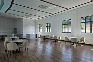 Sungai Long Condo for Sale, Armani Residence, 4 Bedrooms, 2 Bathrooms, 2 Parkings