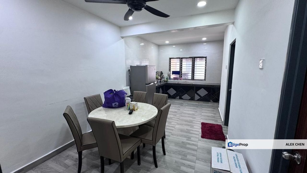 Mahkota Cheras House for Rent, 2 Storey Terrace House at Seksyen 8, Bandar Mahkota Cheras, Selangor, Cheras