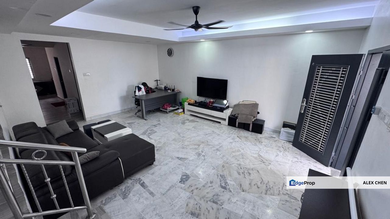 Mahkota Cheras House for Rent, 2 Storey Terrace House at Seksyen 8, Bandar Mahkota Cheras, Selangor, Cheras