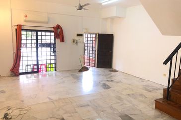 SL 2, Bandar Sungai Long