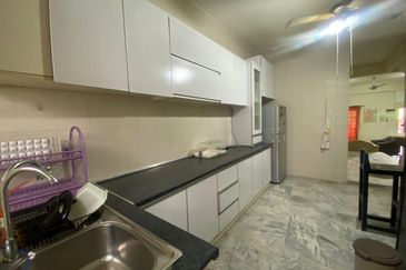 SL 2, Bandar Sungai Long