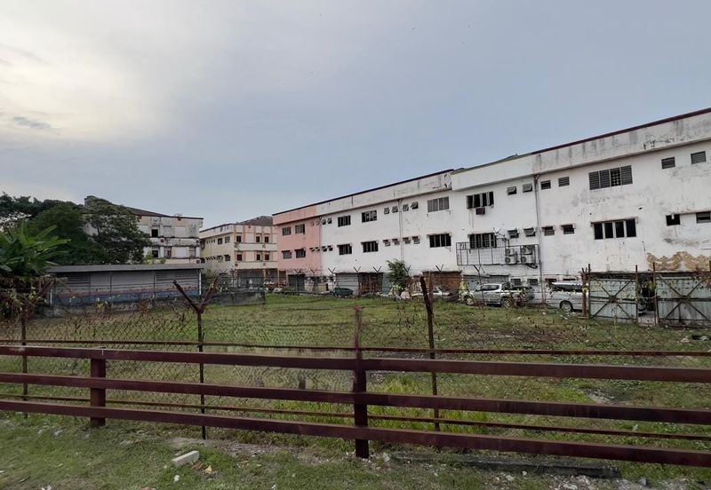 Kawasan Perniagaan Desa Ria Balakong