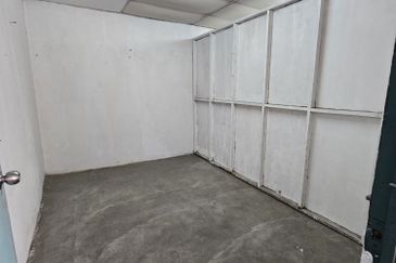 Pusat Perindustrian Sungai Chua