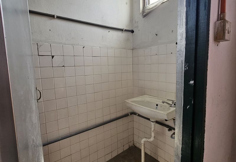 Pusat Perindustrian Sungai Chua